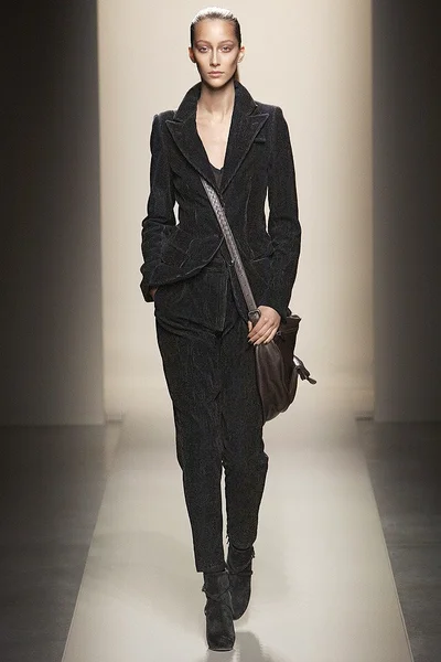 Look 8